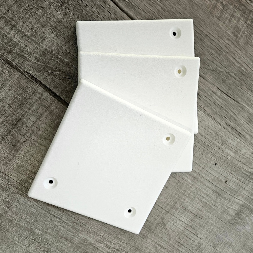 Camco 42216 RV Slide Out Corner Plate White Protector Guards Lot of 3 No Screws